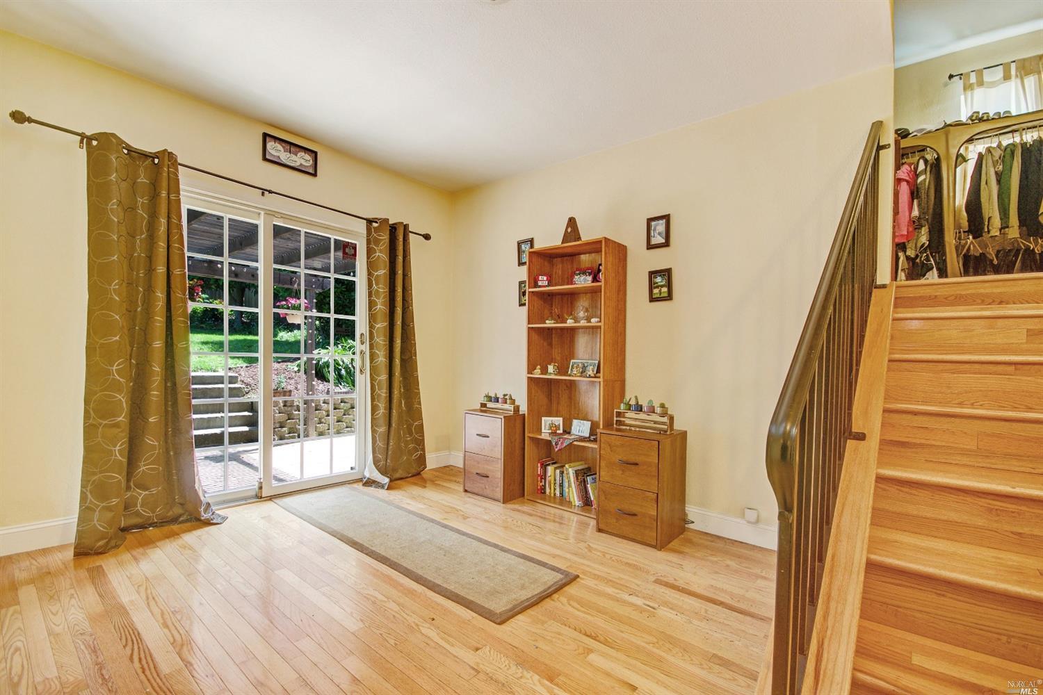 332 Benson Ave, Vallejo, CA 94590 photo 10