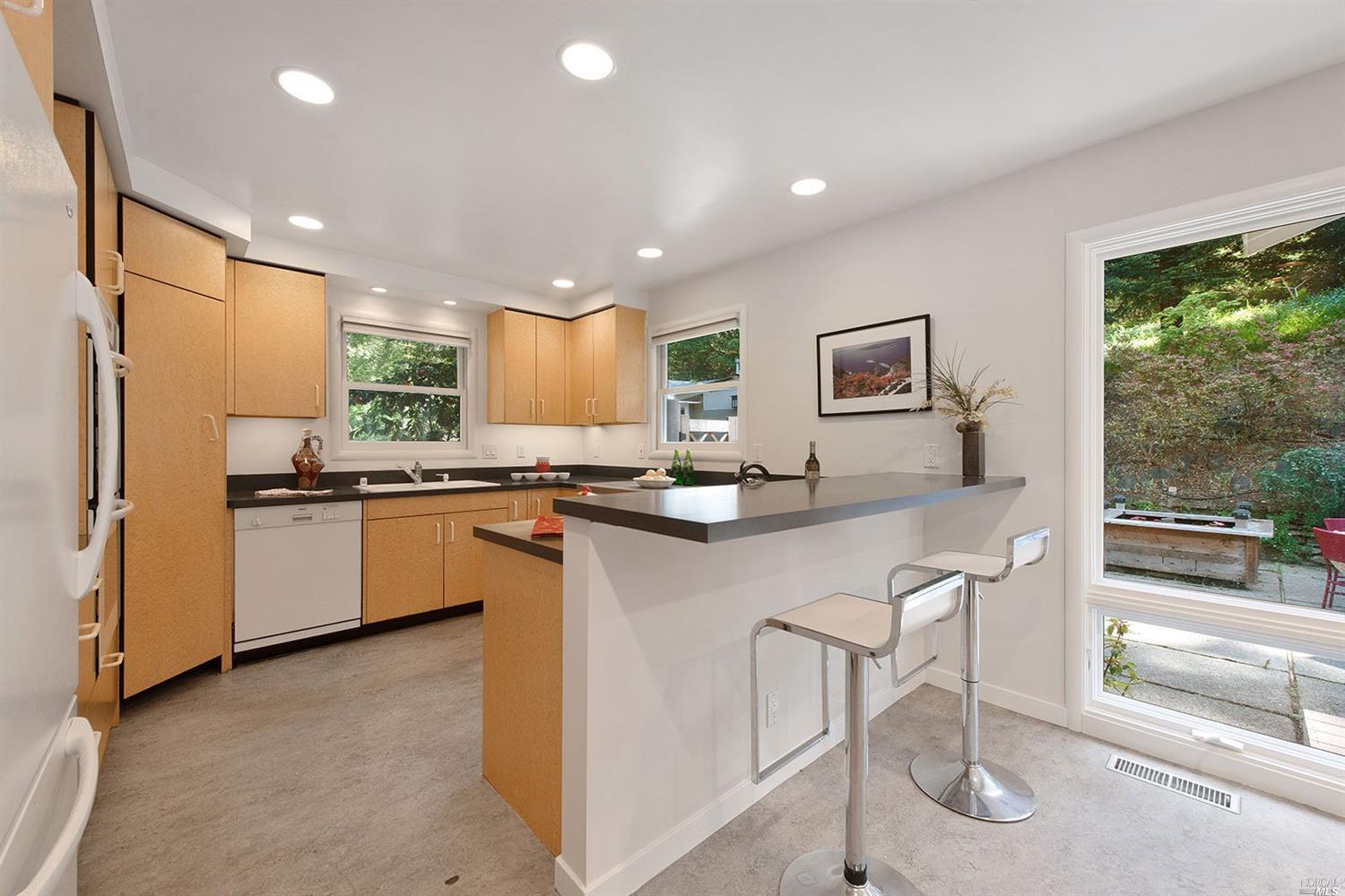 45 Lagunitas Rd, Lagunitas, CA 94938 photo 6
