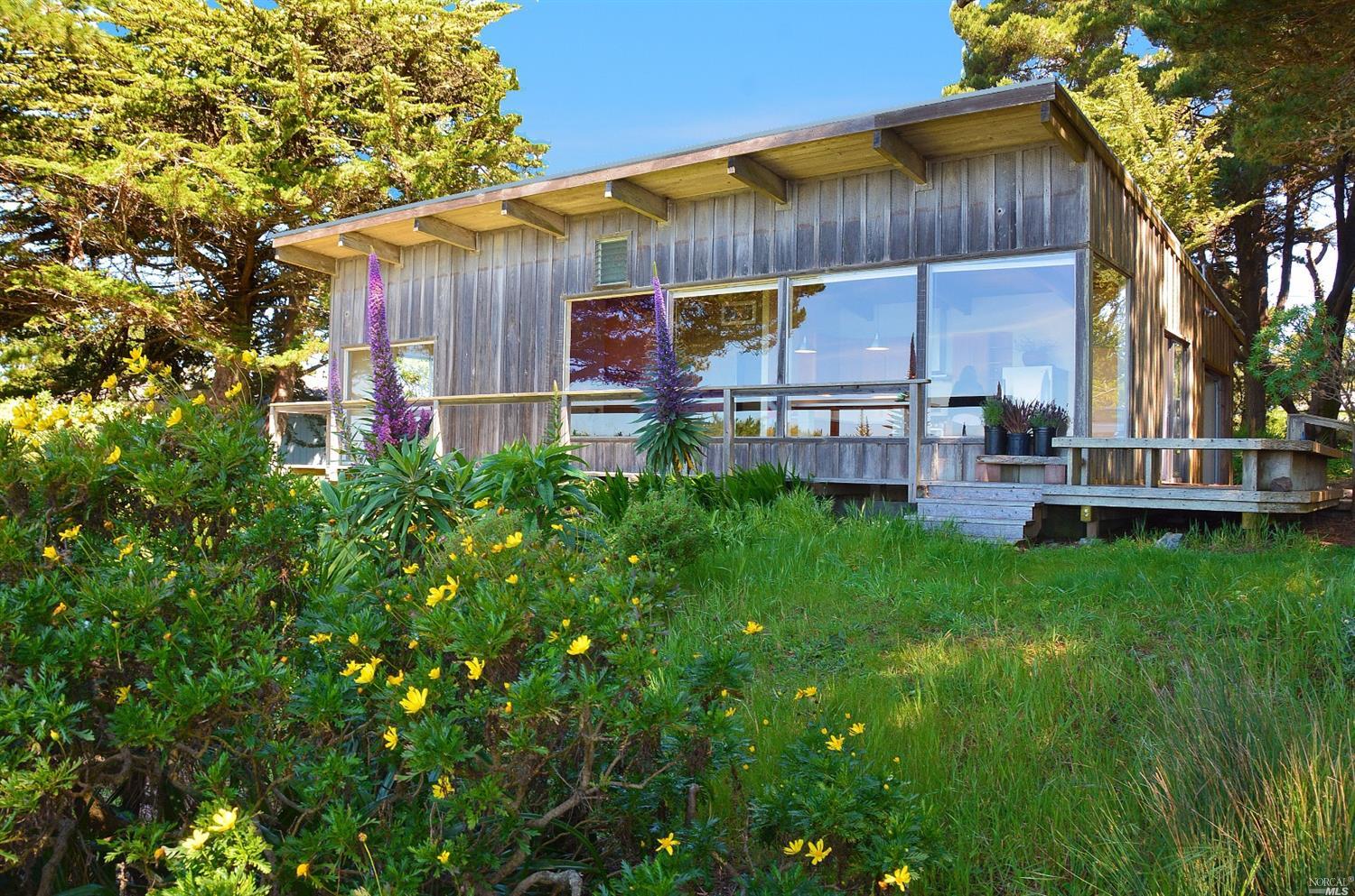 9518 Goat Hill Rd, Jenner, CA 95450 photo 5