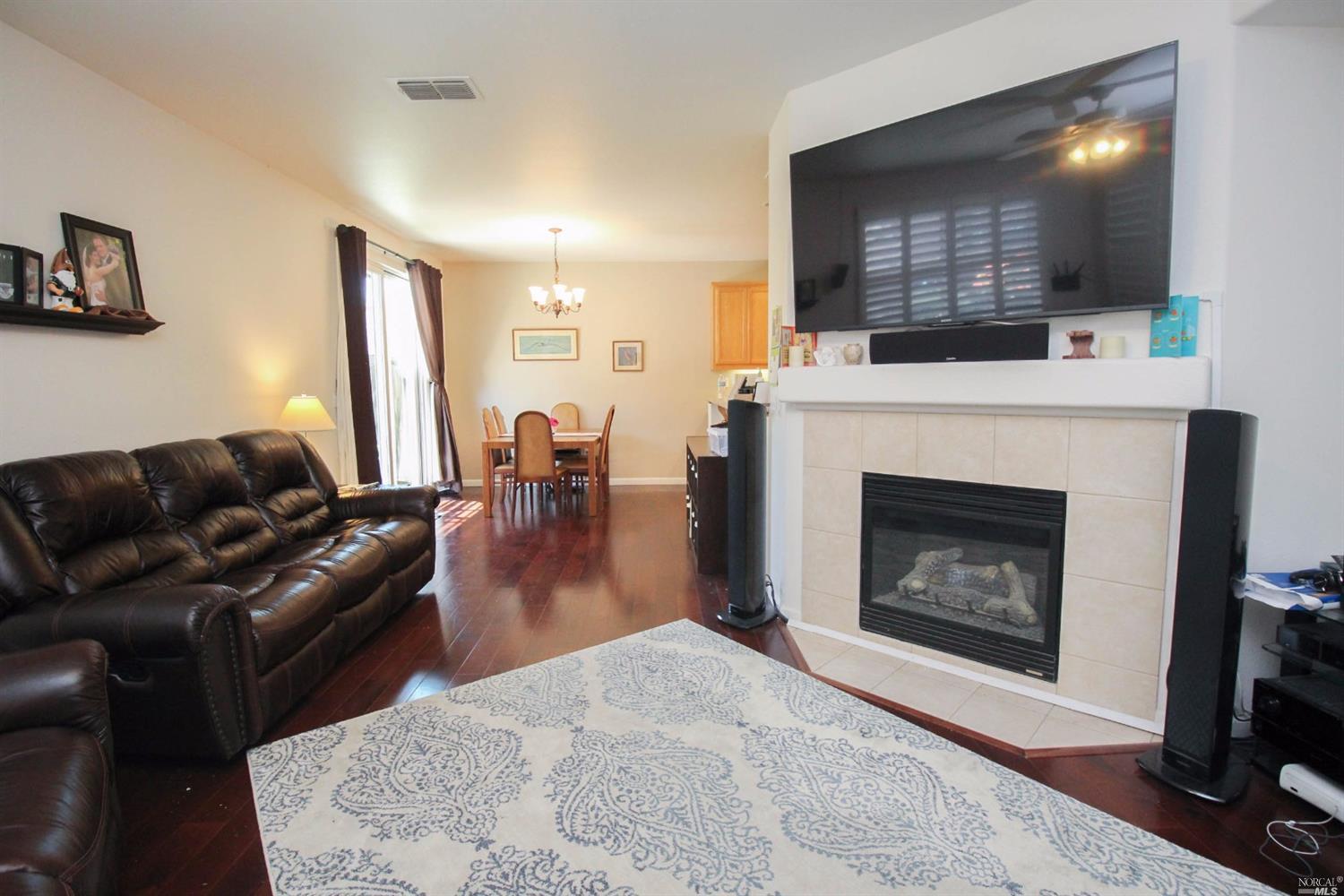 2325 Campbell Cir, Fairfield, CA 94533 photo 8