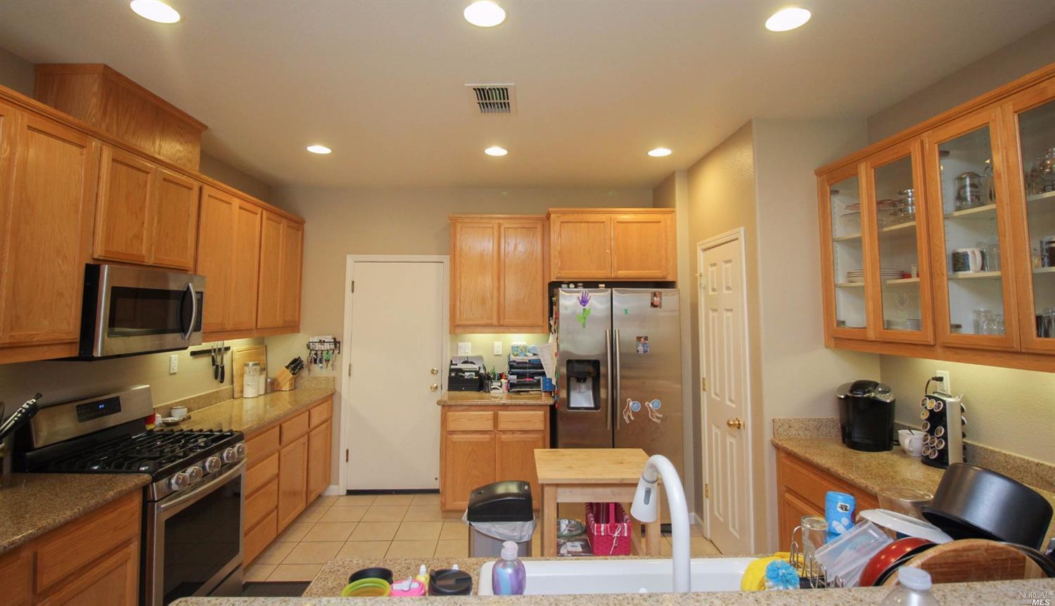 2325 Campbell Cir, Fairfield, CA 94533 photo 18