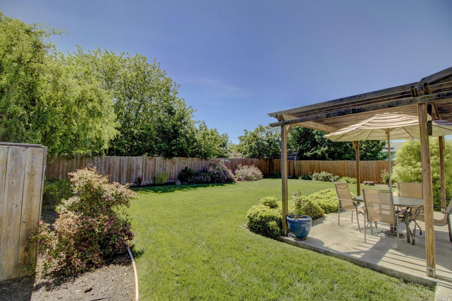 1436 E Madison St, Petaluma, CA 94954 photo 5