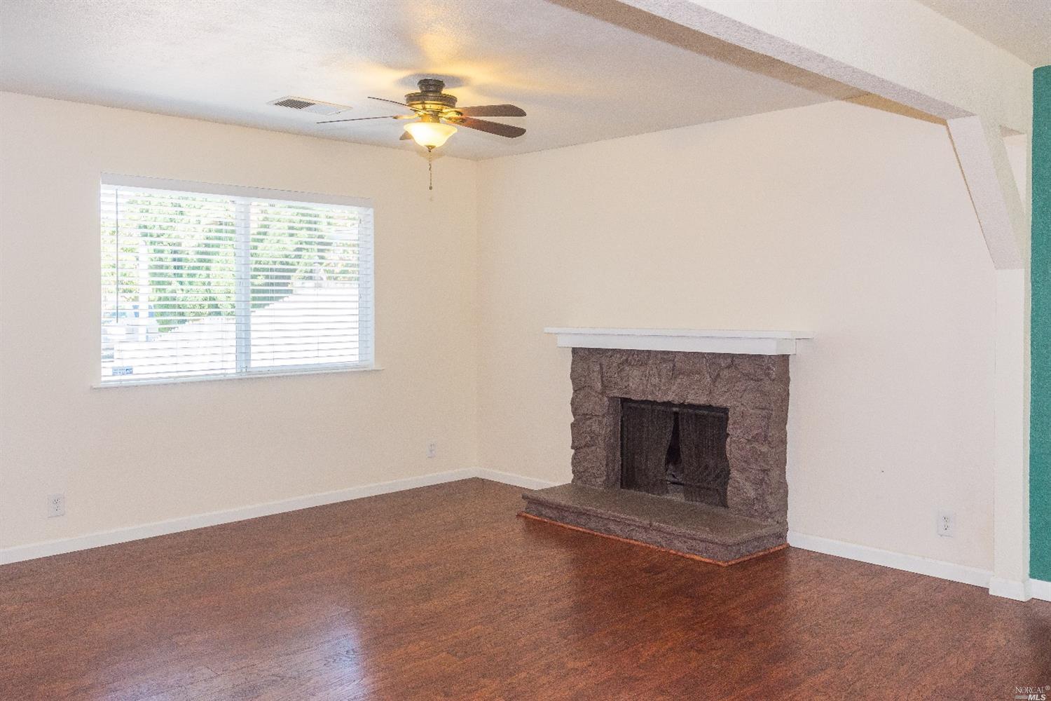 647 Quartz Ln, Vallejo, CA 94589 photo 12