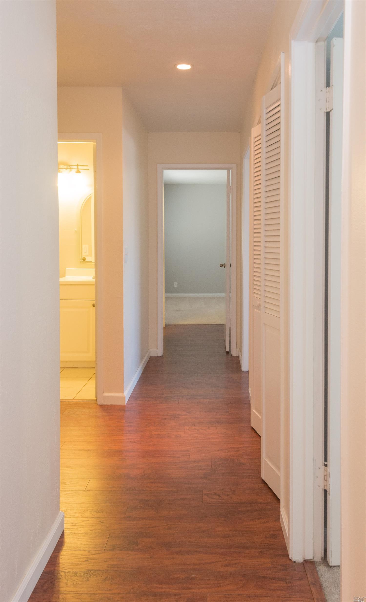 647 Quartz Ln, Vallejo, CA 94589 photo 15
