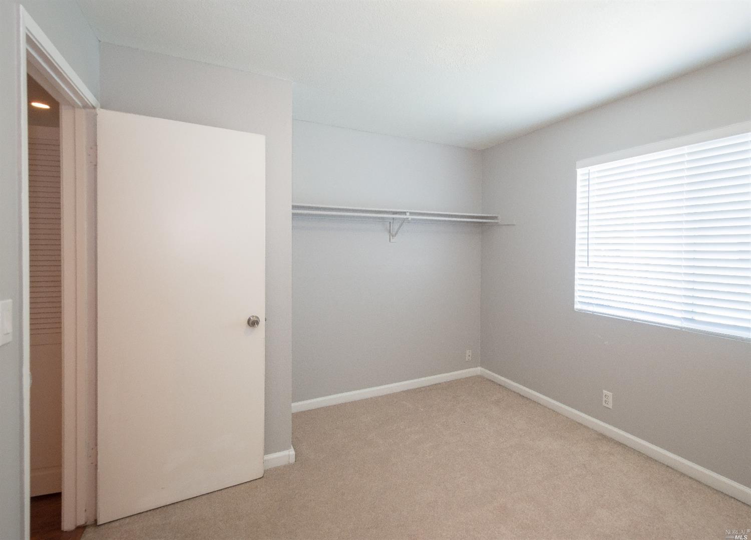 647 Quartz Ln, Vallejo, CA 94589 photo 23