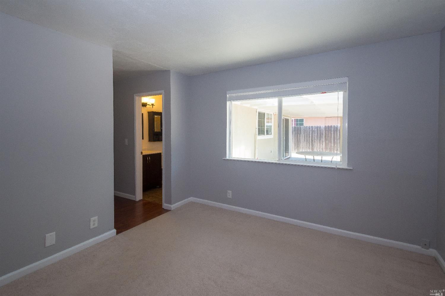 647 Quartz Ln, Vallejo, CA 94589 photo 24