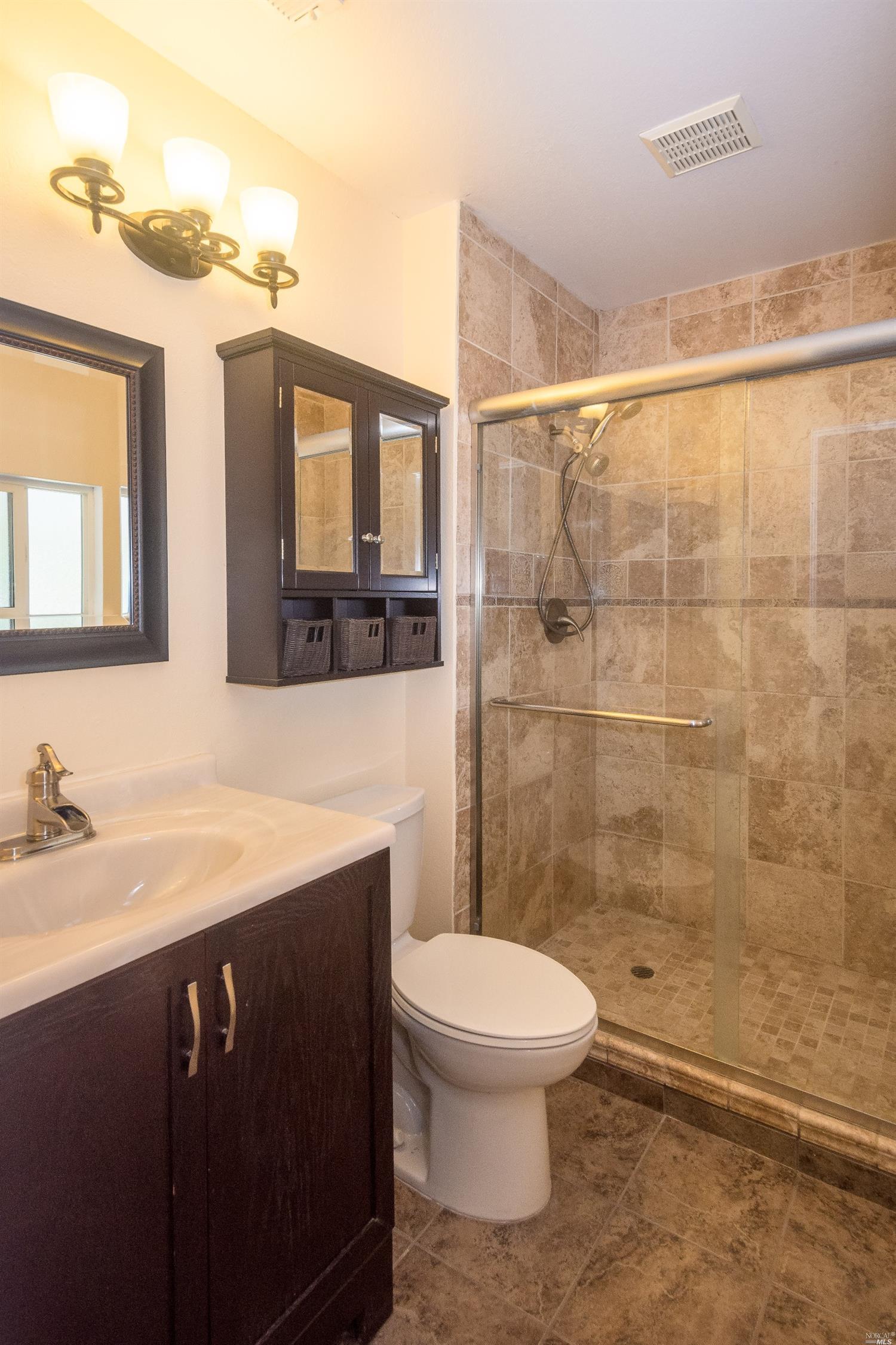 647 Quartz Ln, Vallejo, CA 94589 photo 27