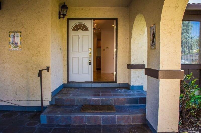 2006 Windsor Pl, Fairfield, CA 94533 photo 3