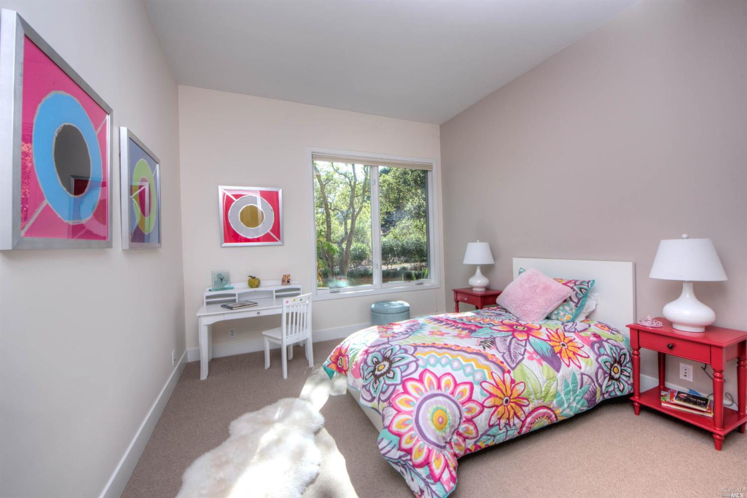 83 Round Hill Rd, Tiburon, CA 94920 photo 27