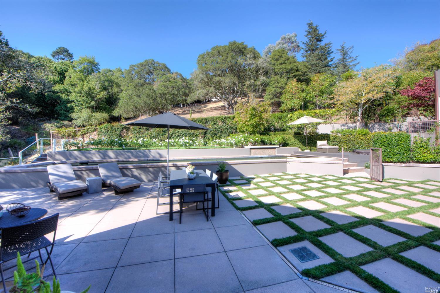 83 Round Hill Rd, Tiburon, CA 94920 photo 12