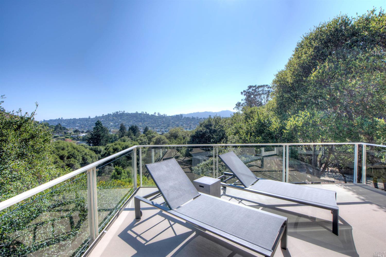 83 Round Hill Rd, Tiburon, CA 94920 photo 10