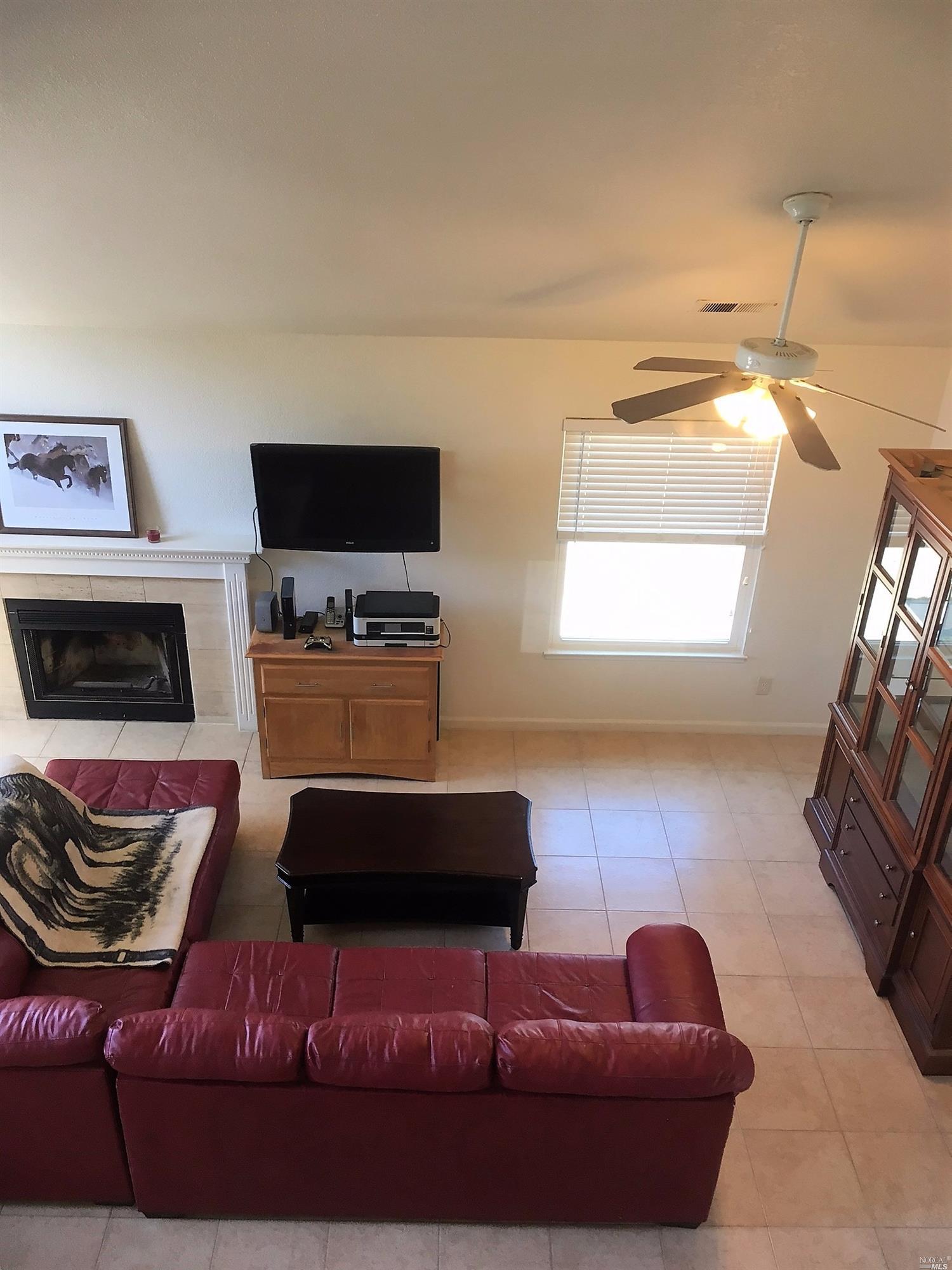 154 Royal Ct, Vallejo, CA 94591 photo 3