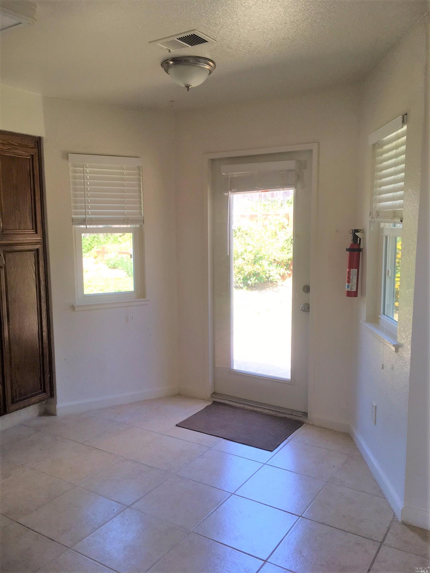 154 Royal Ct, Vallejo, CA 94591 photo 14