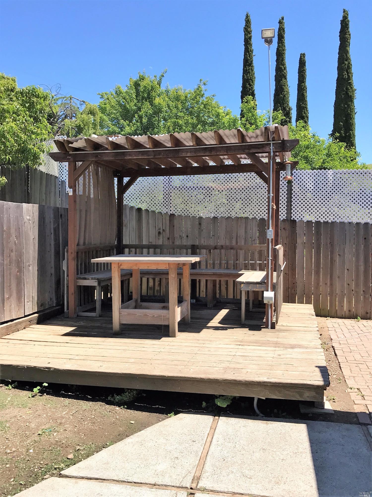 154 Royal Ct, Vallejo, CA 94591 photo 24