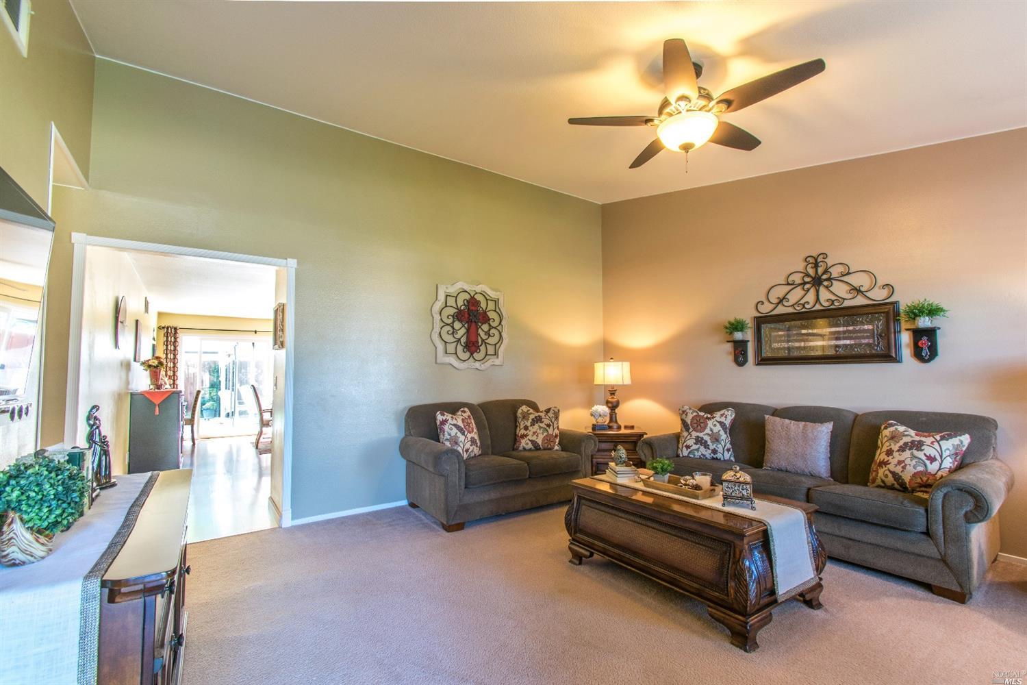 438 Robert Rd, Vacaville, CA 95687 photo 8