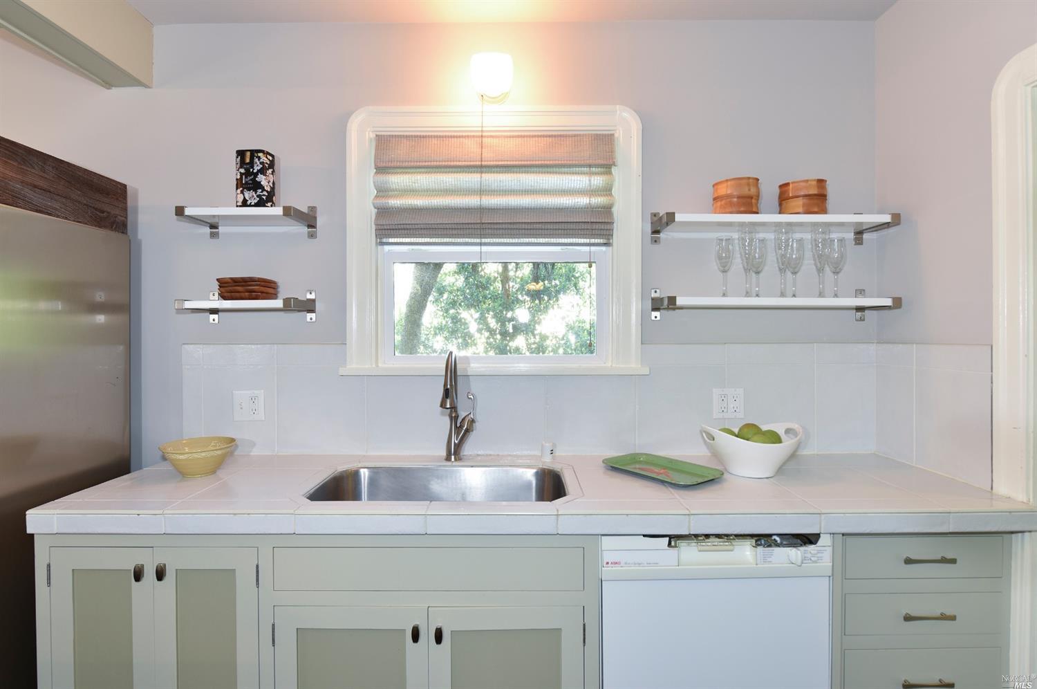 1415 E St, Napa, CA 94559 photo 7