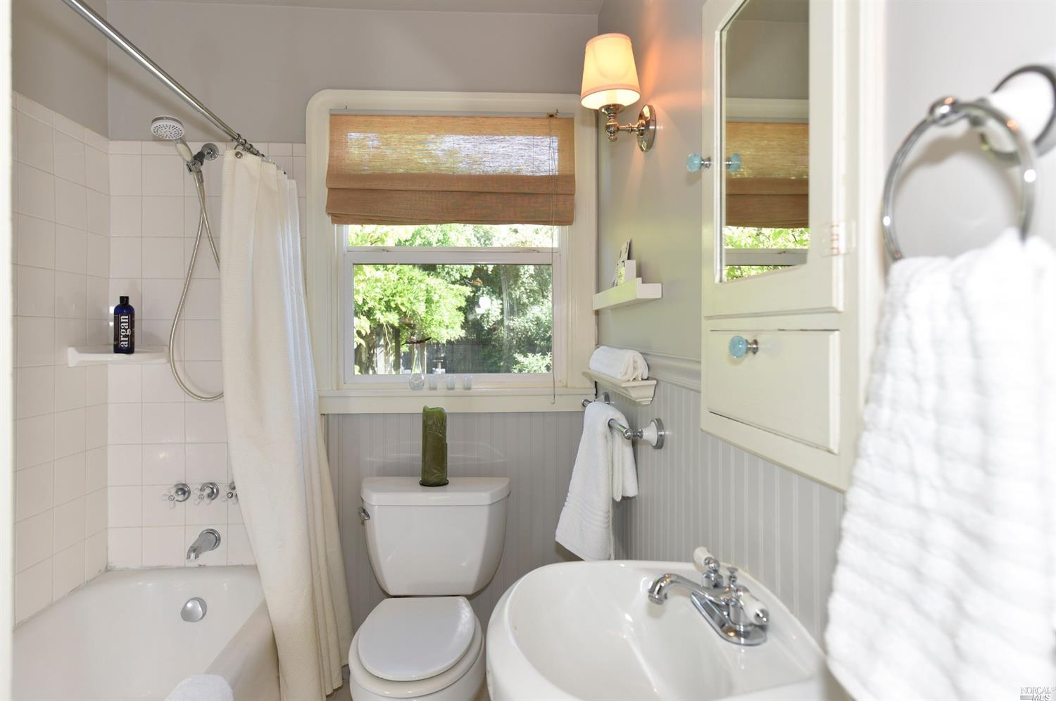 1415 E St, Napa, CA 94559 photo 13