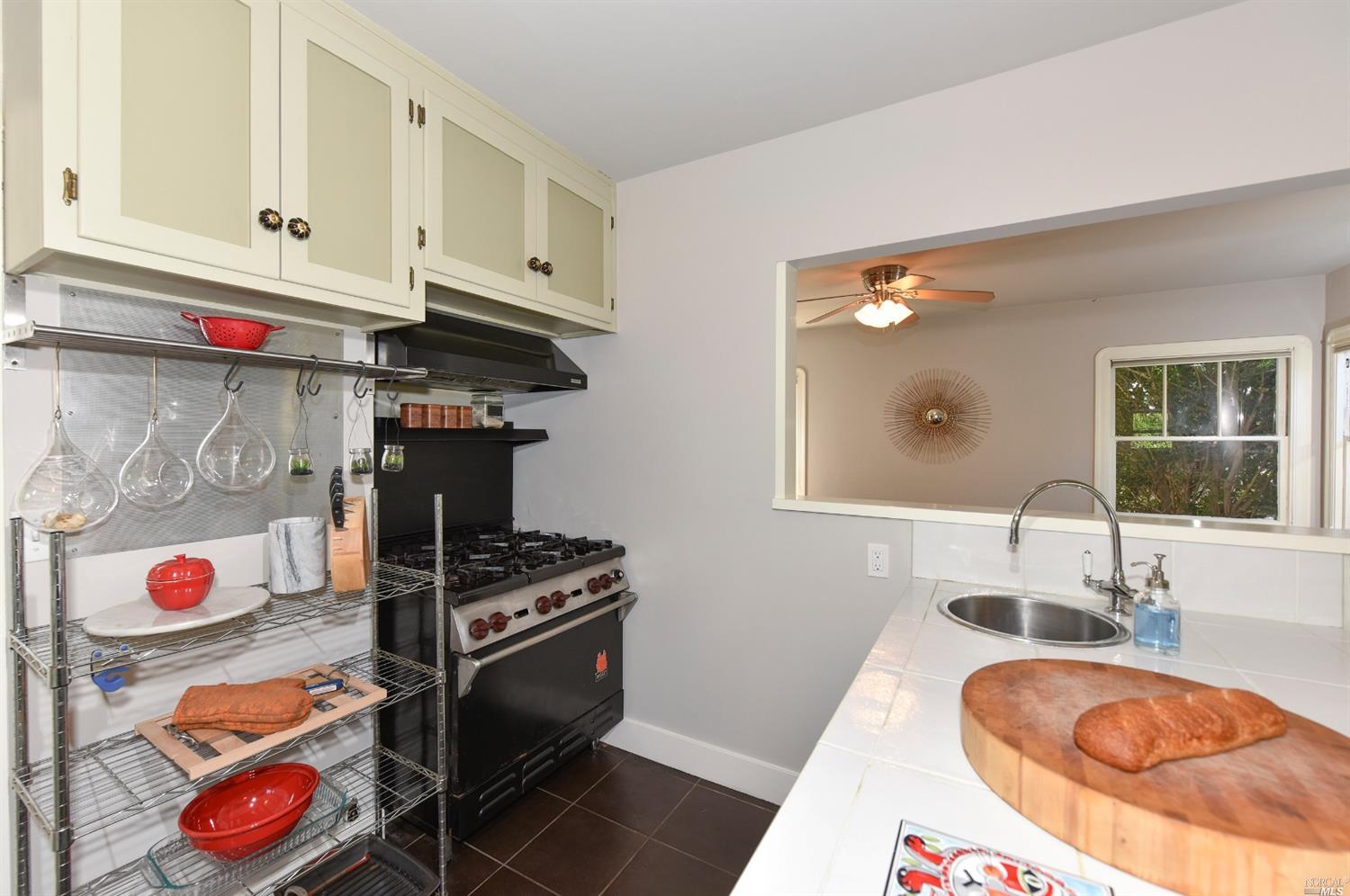 1415 E St, Napa, CA 94559 photo 17