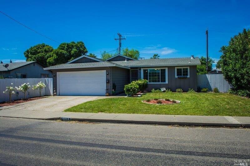 2413 Oceanic Dr, Fairfield, CA 94533 photo 1
