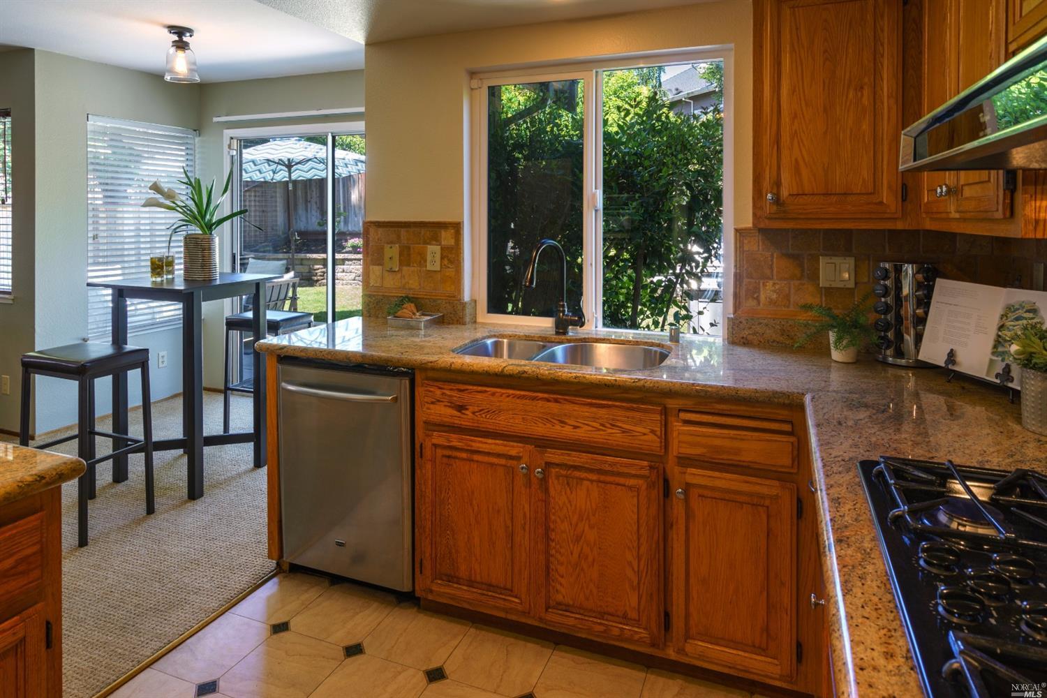 972 S Regatta Dr, Vallejo, CA 94591 photo 8