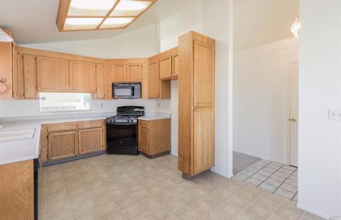 10951 Rio Ruso Dr, Windsor, CA 95492 photo 8