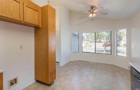 10951 Rio Ruso Dr, Windsor, CA 95492 photo 9