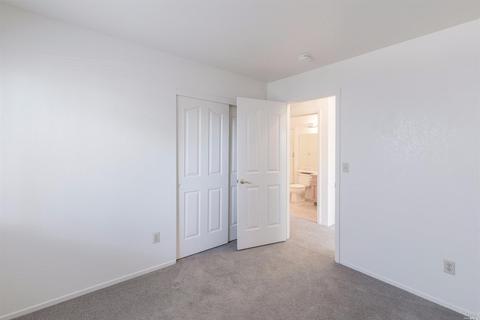 10951 Rio Ruso Dr, Windsor, CA 95492 photo 15