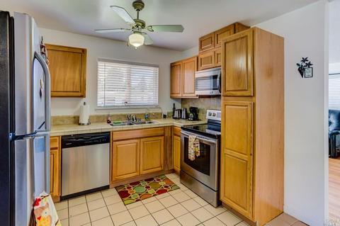 2107 Cambridge Dr, Fairfield, CA 94533 photo 19