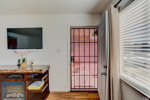 2107 Cambridge Dr, Fairfield, CA 94533 photo 23