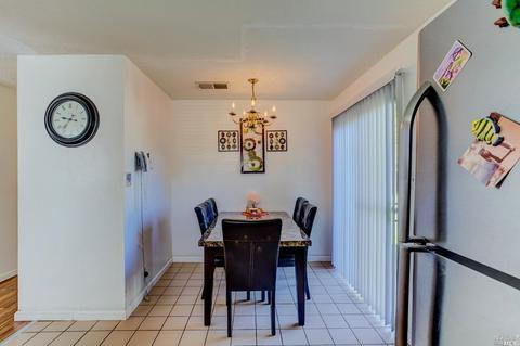 2107 Cambridge Dr, Fairfield, CA 94533 photo 18