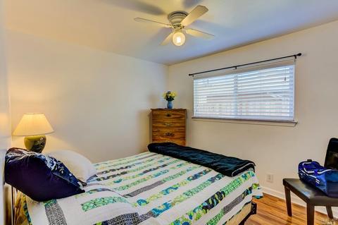 2107 Cambridge Dr, Fairfield, CA 94533 photo 11