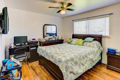 2107 Cambridge Dr, Fairfield, CA 94533 photo 8