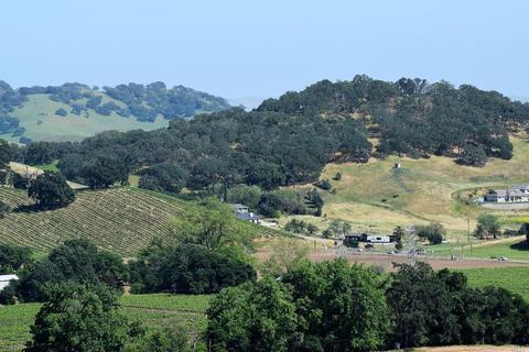 2161 Joyce Ln, Fairfield, CA 94534 photo 5