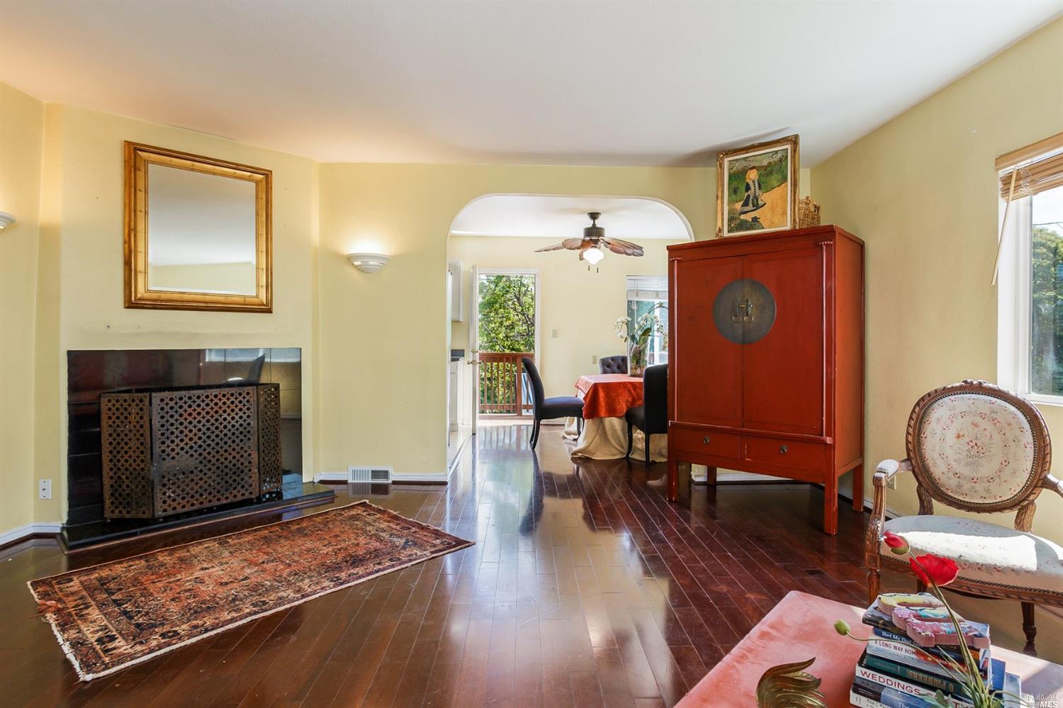 32 D St, Vallejo, CA 94590 photo 5