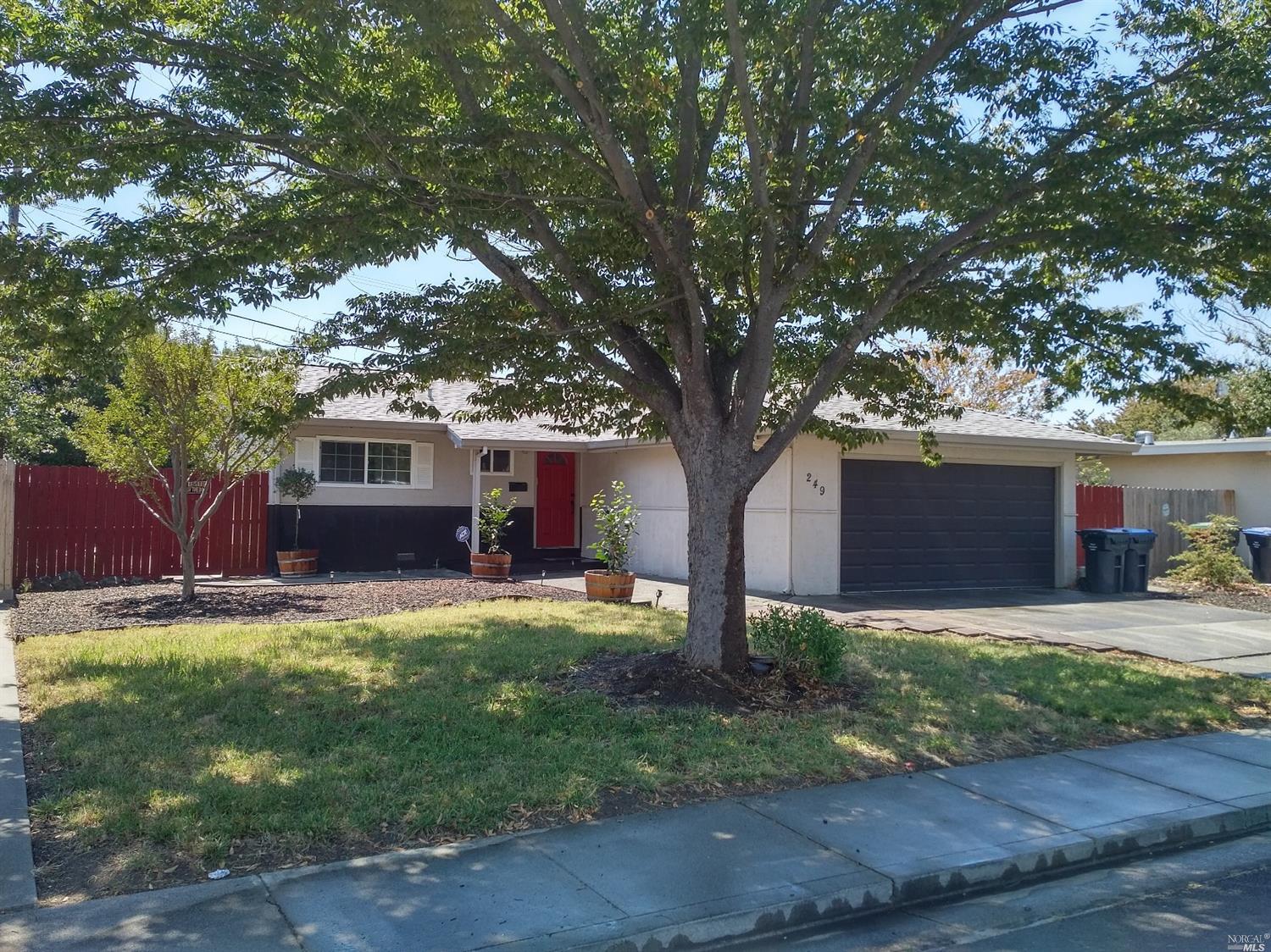 249 E Pacific Ave, Fairfield, CA 94533 photo 6