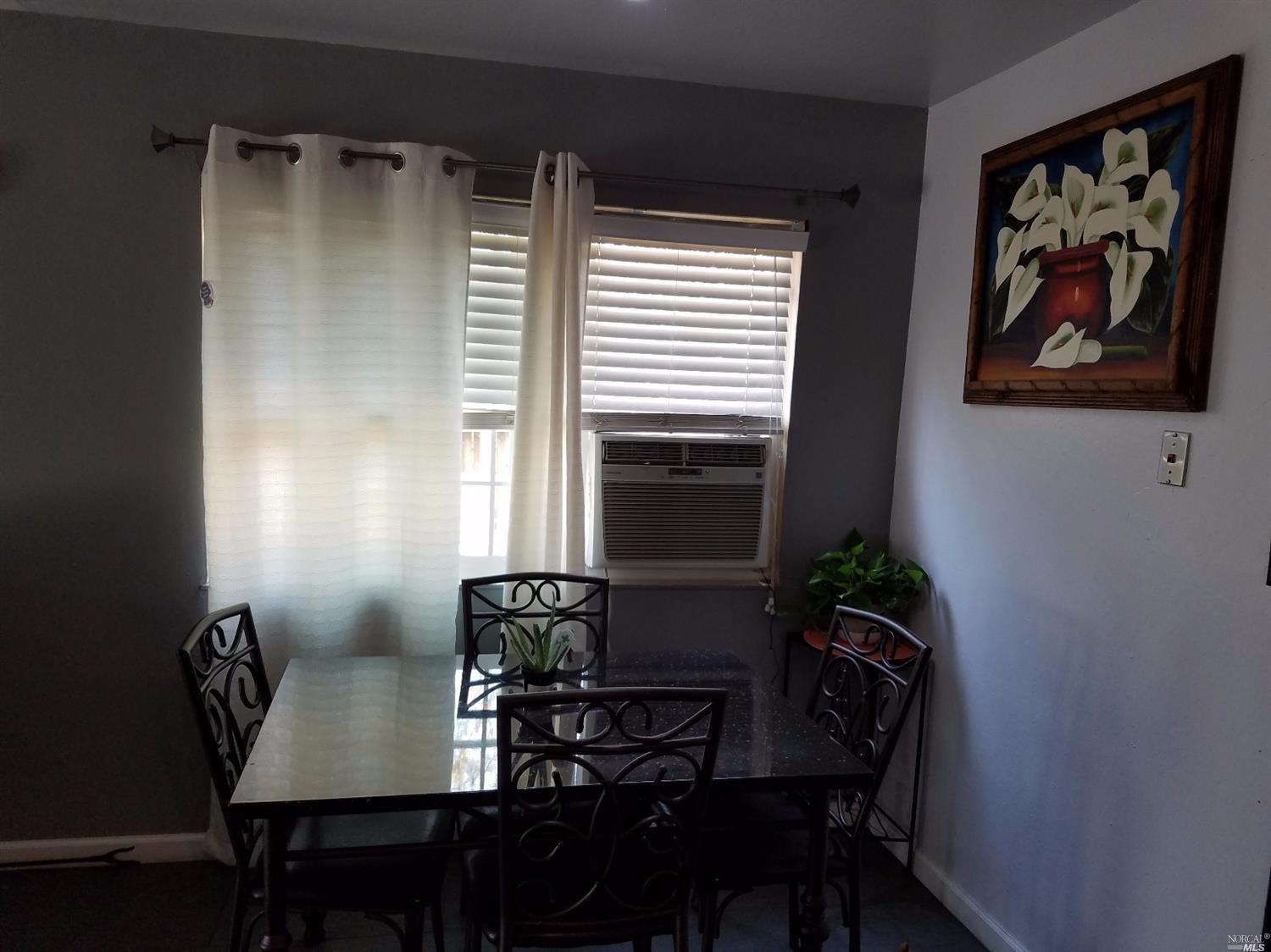 249 E Pacific Ave, Fairfield, CA 94533 photo 12