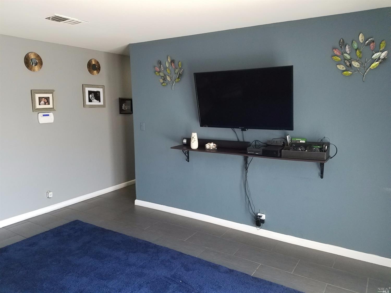 249 E Pacific Ave, Fairfield, CA 94533 photo 17