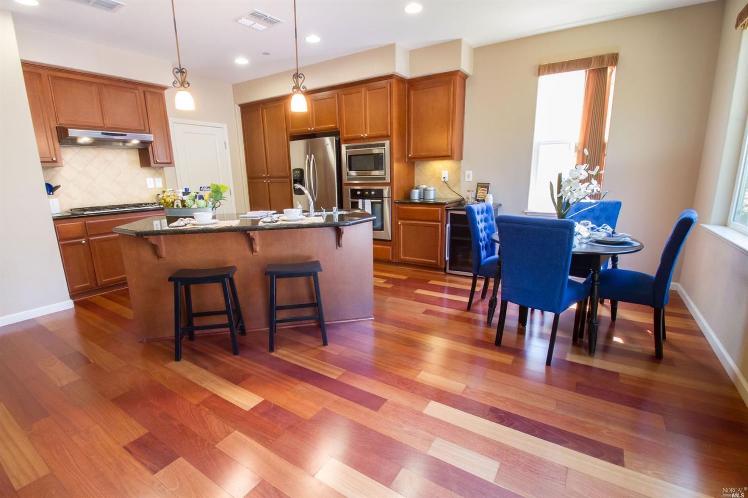 984 Capitola Dr, Napa, CA 94559 photo 10