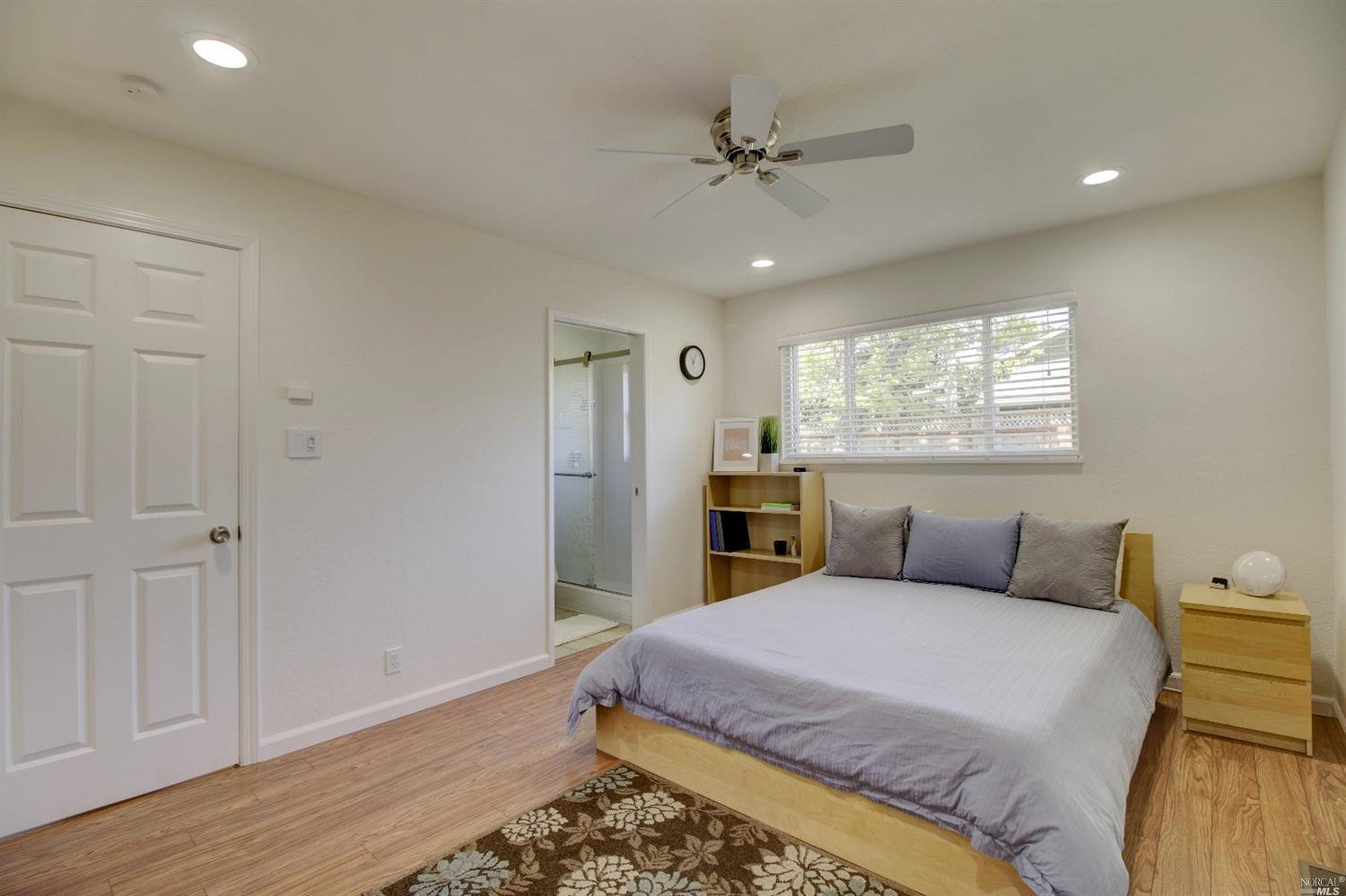 1437 E Madison St, Petaluma, CA 94954 photo 11