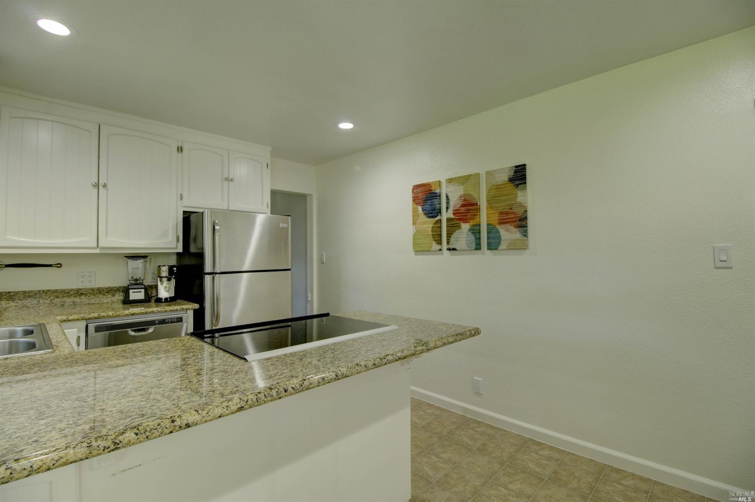 1437 E Madison St, Petaluma, CA 94954 photo 9