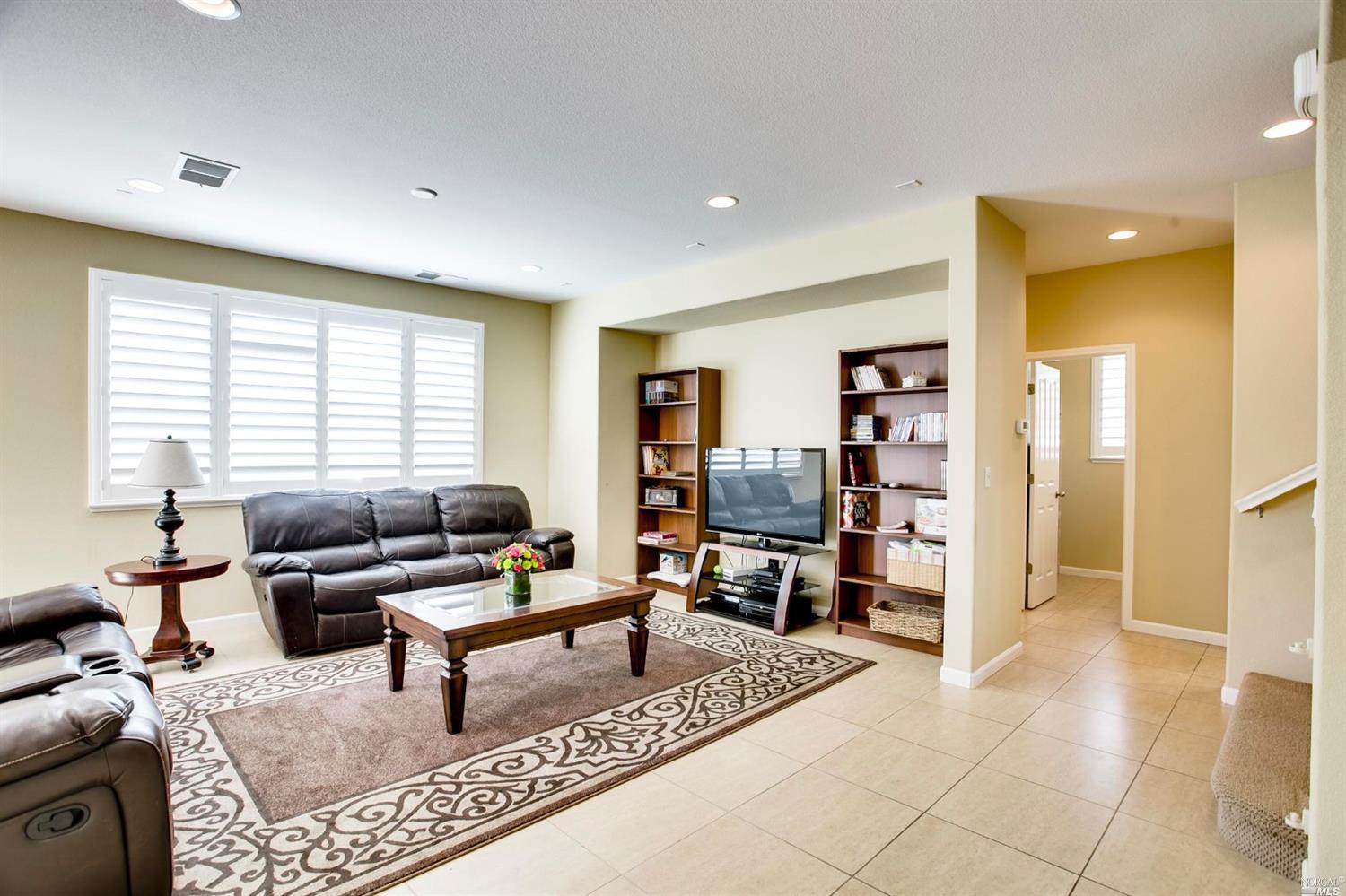 4812 Duval St, Fairfield, CA 94533 photo 9