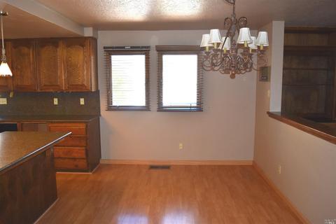 412 Lakehurst Ct, Fairfield, CA 94533 photo 7