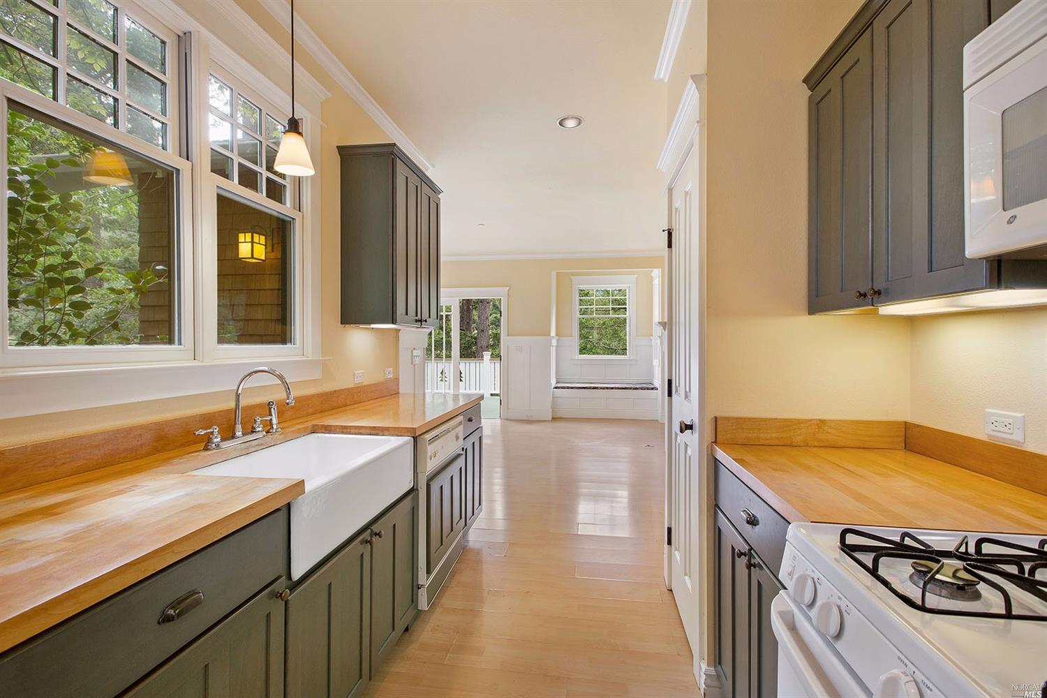10 Lucia Ln, Lagunitas, CA 94938 photo 9