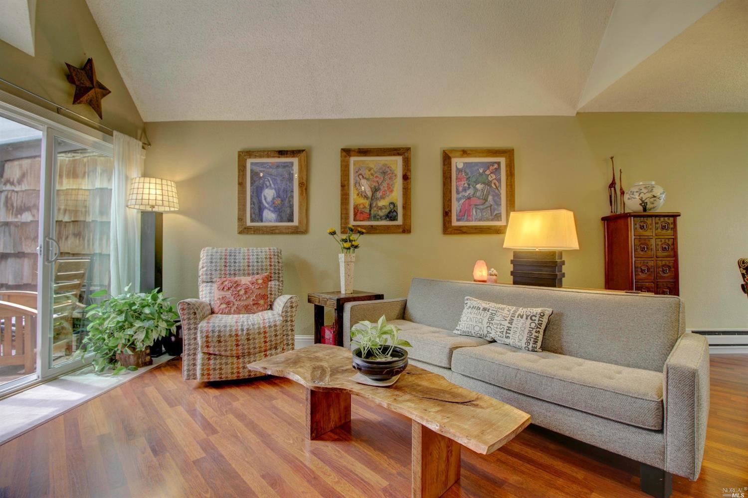 8188 Sunflower Dr, Cotati, CA 94931 photo 7