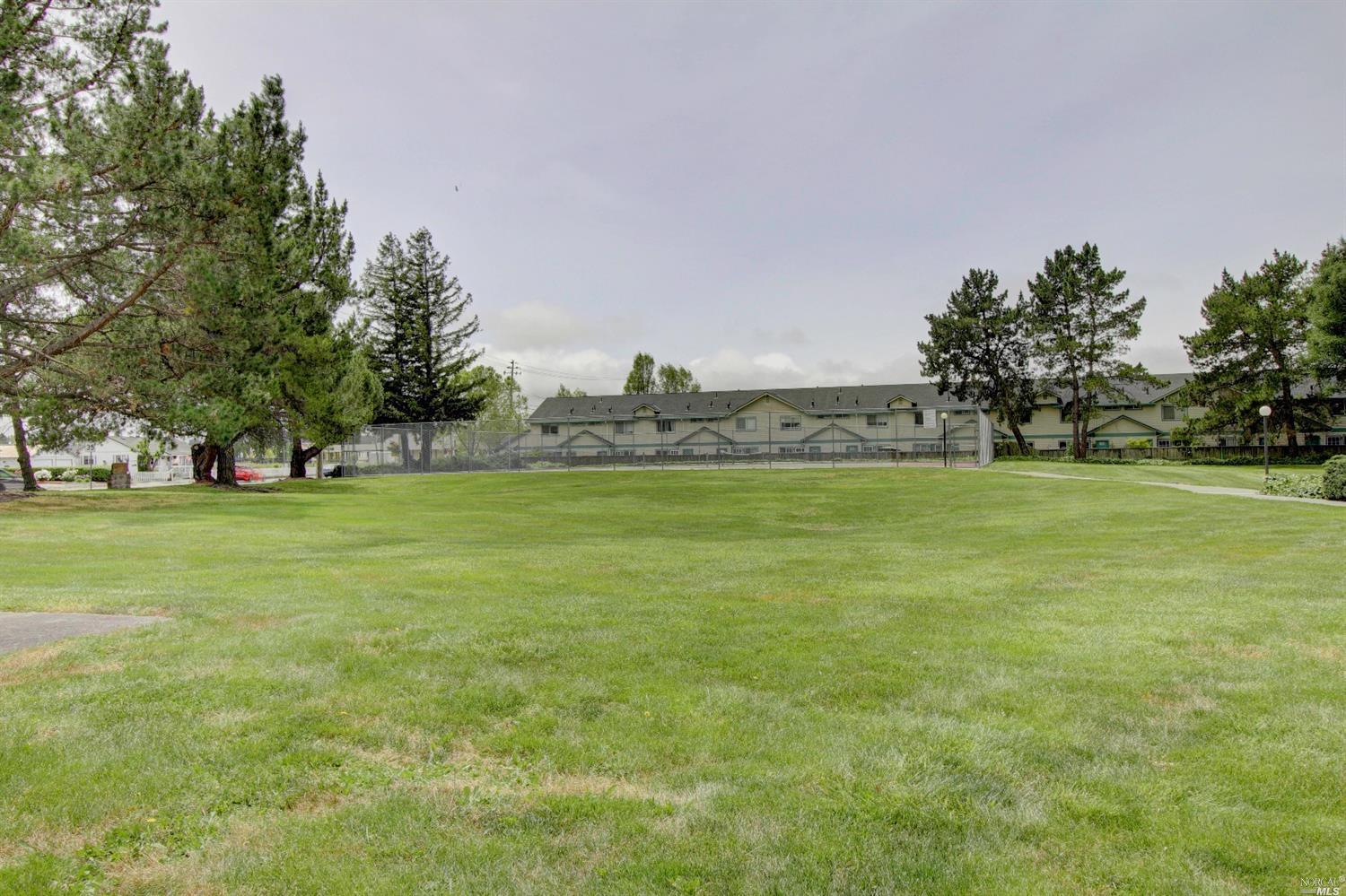 8188 Sunflower Dr, Cotati, CA 94931 photo 34