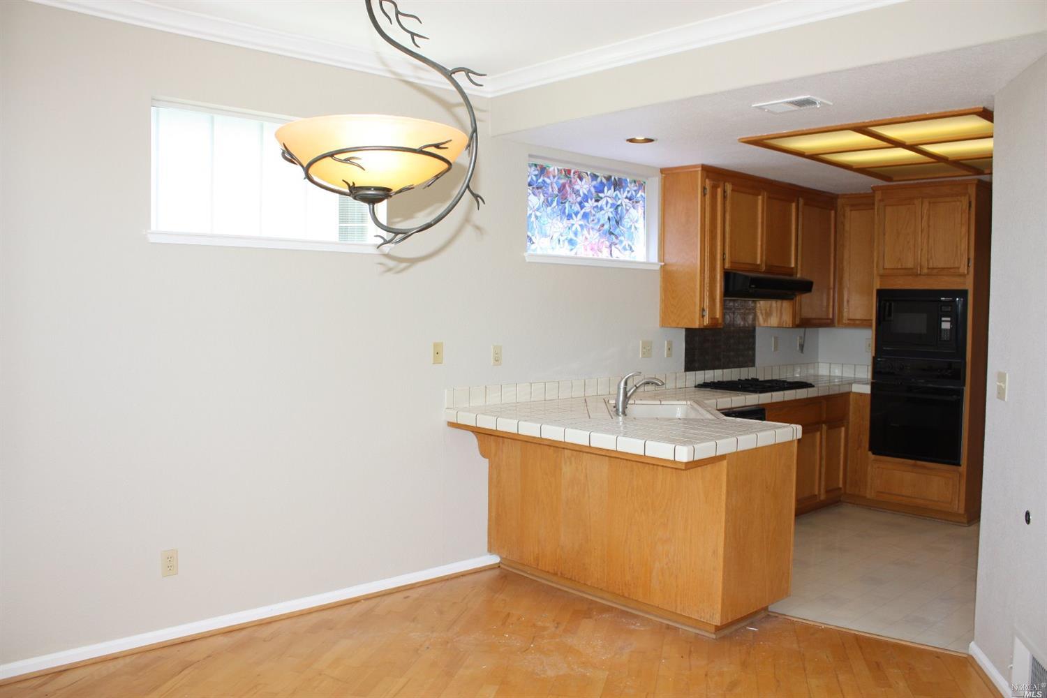 9 Marina Ridge Ct, Vallejo, CA 94591 photo 11