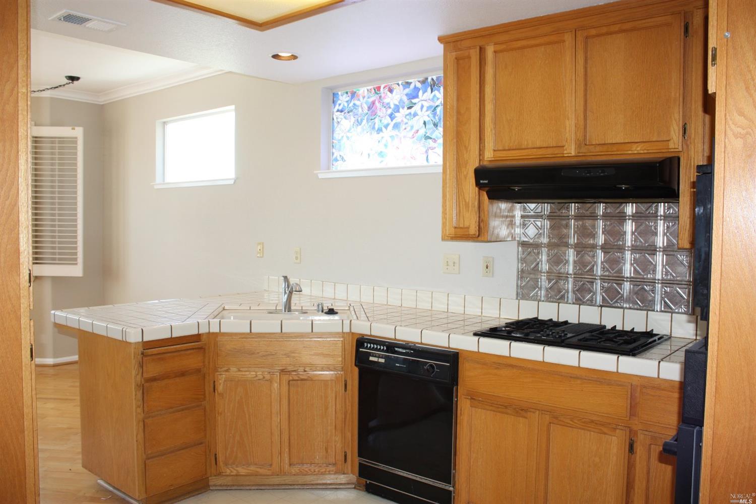 9 Marina Ridge Ct, Vallejo, CA 94591 photo 13