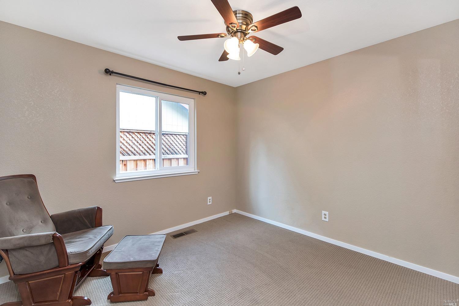 6190 Marsi Ct, Windsor, CA 95492 photo 9