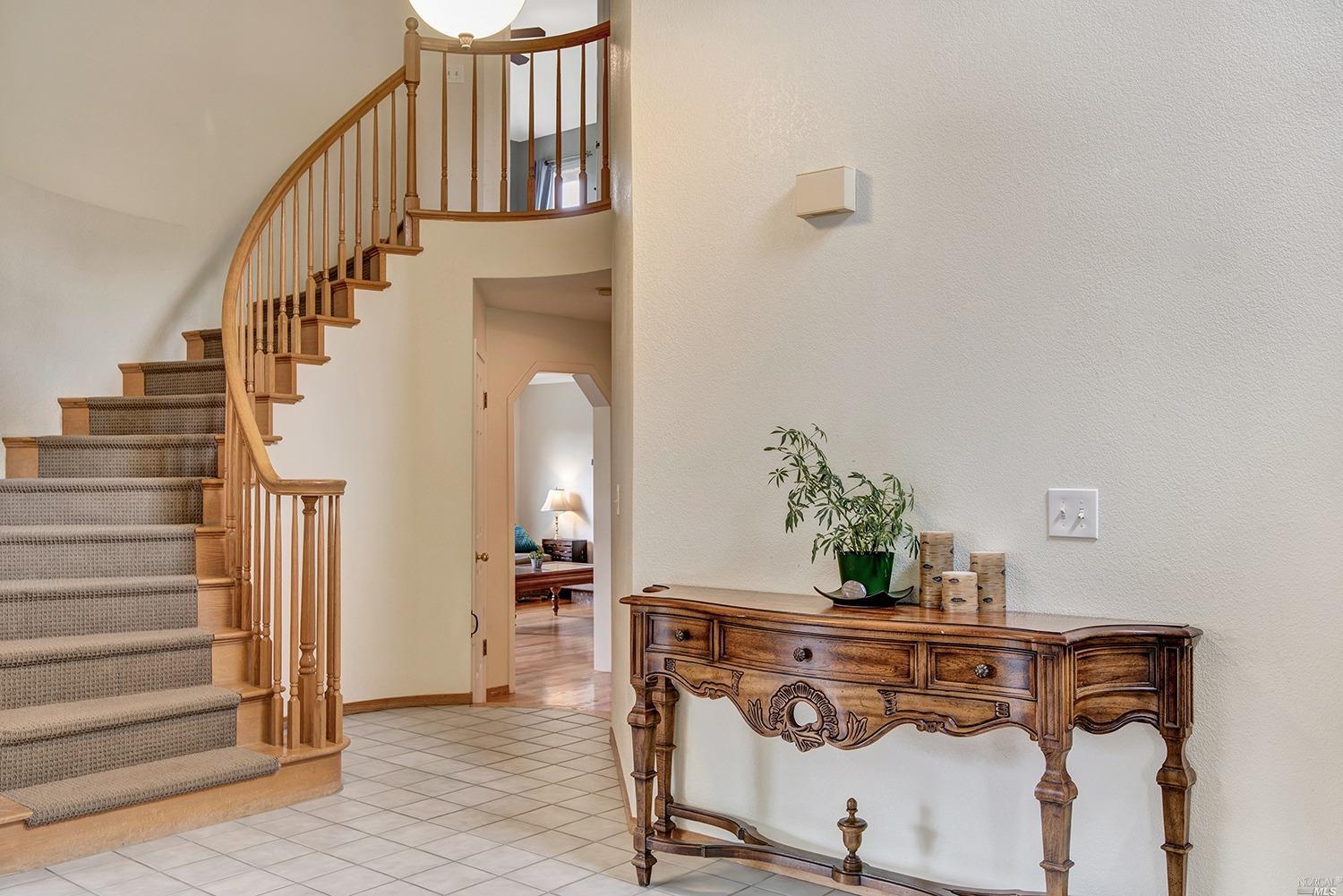 6190 Marsi Ct, Windsor, CA 95492 photo 4