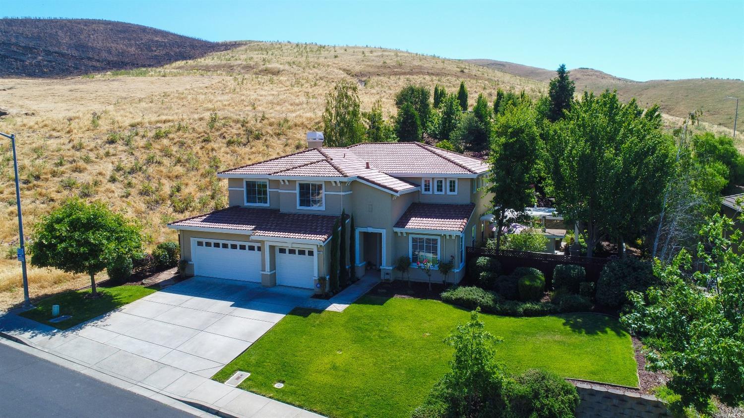2224 Bennington Dr, Vallejo, CA 94591 photo 2